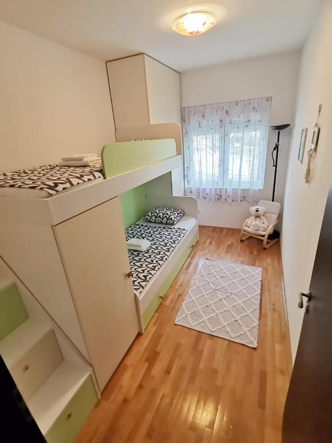 Apartman Pejic Podstrana Exterior photo